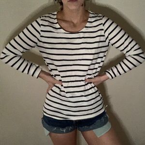 Thick stripped long sleeve shirt